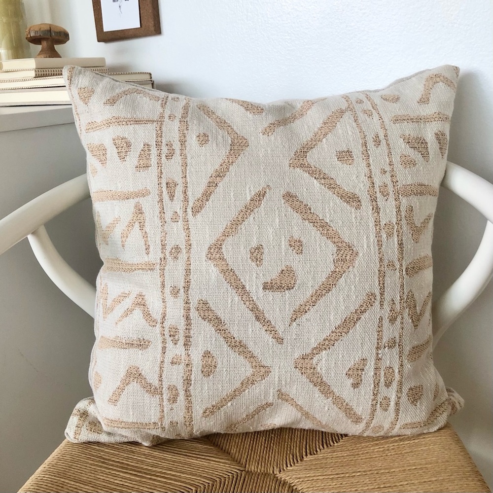 Vintage Cloth Throw Pillow Cover - Picture 2 of 9